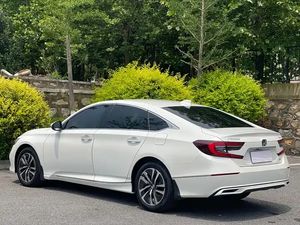 Top 10 lựa chọn tốt nhất cho người lái xe toàn cầu: hon da Accord 192 mã lực tăng áp và 204 mã lực lai - Product Image 6