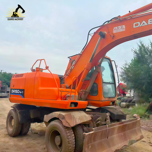 Excavatrice d'occasion DOOSAN DH150W-7 à faible entretien pour des travaux de rénovation communautaire fiables, la pose de pipelines et des travaux d'excavation à petite échelle - Product Image 1