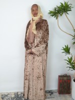 Abaya de qualité supérieure en velours doux beige à manches longues et col rond, robe maxi de fête pour femmes musulmanes de Dubaï, personnalisable