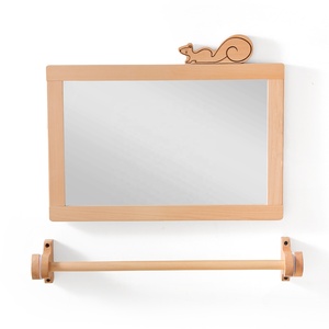 Cadre en bois <span class=keywords><strong>Montessori</strong></span> pour bébé, miroir de sécurité non éclatant avec barre de traction, meubles de classe pour enfants pour l'école à <span class=keywords><strong>la</strong></span> <span class=keywords><strong>maison</strong></span> ou <span class=keywords><strong>la</strong></span> maternelle - Product Image 1