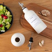Bouteilles d'huile en céramique personnalisées de couleur unie pour la cuisine, articles ménagers, stockage, avec couvercle, sauce, vinaigre, huile d'olive, vente en gros