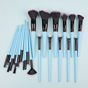 Pinceau <span class=keywords><strong>de</strong></span> maquillage bleu en nylon <span class=keywords><strong>de</strong></span> bonne qualité Ensemble complet <span class=keywords><strong>de</strong></span> fard à joues et <span class=keywords><strong>de</strong></span> fard à paupières Ensemble <span class=keywords><strong>de</strong></span> pinceaux <span class=keywords><strong>de</strong></span> maquillage parfait - Product Image 4
