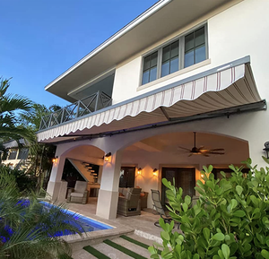 Tenda da Sole Retrattile per Patio 13*8ft, Copertura Ombreggiante per Esterni con Manovella Manuale - Product Image 6