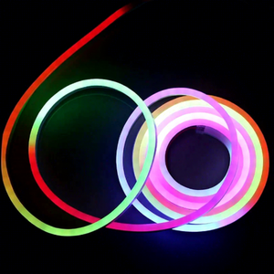 Tira de neón RGB de silicona flexible de 7x13 mm, DC12V, IP67, color de ensueño, paquete de 5 m para iluminación decorativa dinámica de bares, KTV y clubes. - Product Image 2