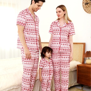 Pijamas navideños Familia Manga corta Dibujos animados Elk Print Pijamas Set Navidad Mujer Conjunto de ropa de dormir - Product Image 2