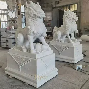 Outdoor Garden Stone Animal Sculptures Hand Carved White Marble Chinese Lion Statue For Entrance