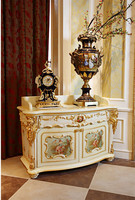 Buffet de style rococo français de luxe avec feuille d'or, ange, table de buffet / Armoire de salle à manger royale classique en bois sculpté et peint à la main