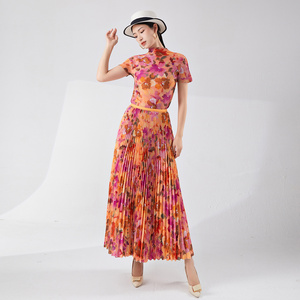 ชุดเซ็ตแขนสั้นพิมพ์ลายสไตล์วินเทจลายดอกไม้  ผ้าพลีท  คอเต่า  ไม่เป็นขุย  ใส่สบาย  เป็นมิตรกับสิ่งแวดล้อม  สำหรับผู้หญิง  ฤดูร้อน  สามารถปรับแต่งลายได้ - Product Image 3