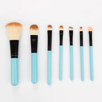 Vente en gros pas cher 7 pièces kit de pinceaux cosmétiques colorés fond de teint poudre fard à paupières maquillage pinceau coffrets cadeaux ensemble brochas de maquillaje