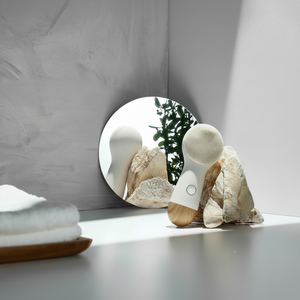 Masque facial en plastique LED pour le visage, thérapie par lumière rouge, anti-rides, éclaircissant, photothérapie LED, appareil de beauté de Taiwan - Product Image 1