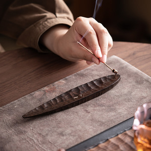 Solid Wood Boat Shaped Incense Holder Sandalwood Hand Made For Tea Ceremony Home Decor - Product Image 1