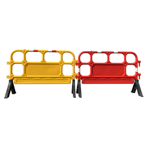 Barrière de circulation en plastique moulé par soufflage monobloc 1350, barrière routière en plastique interconnectable avec pieds rotatifs - Product Image 6