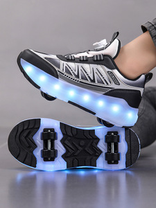 Chaussures à roulettes pour enfants quatre roues été garçons lumineux <span class=keywords><strong>amovible</strong></span> filles étudiants <span class=keywords><strong>avec</strong></span> roues baskets - Product Image 3