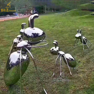 Giardino esterno in metallo lucidato a specchio efficace formica che spinge scultura cubo di mele grande acciaio inossidabile 3D scultura animale - Product Image 1