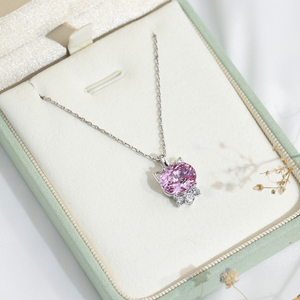 เครื่องประดับชั้นดี MSN-878 ทองคำขาว 18K ประดับด้วยพลอยแซฟไฟร์สีเหลืองทรงรีและมอสซาไนต์ จี้รูปแมวน่ารักพร้อมสร้อยคอ - Product Image 3