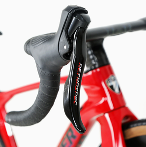 Vélo de montagne de course écologique pour femmes, de haute qualité, 24 pouces, frein à disque, fibre de carbone, 22 vitesses, pédale ordinaire, <span class=keywords><strong>petite</strong></span> taille - Product Image 4