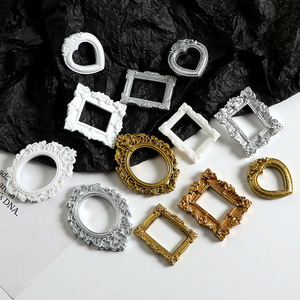 Accesorios <span class=keywords><strong>de</strong></span> Resina para Marcos <span class=keywords><strong>de</strong></span> Fotos <span class=keywords><strong>de</strong></span> la Serie Retro Barroca, Pegamento Cremoso para Manualidades, Accesorios para Carcasas <span class=keywords><strong>de</strong></span> Teléfono Móvil, Adhesivos para Refrigerador - Product Image 4