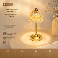 Lampe de table LED moderne en cristal, lumière blanche chaude, rechargeable par USB, bouton manuel, lampe décorative pour chambre à coucher
