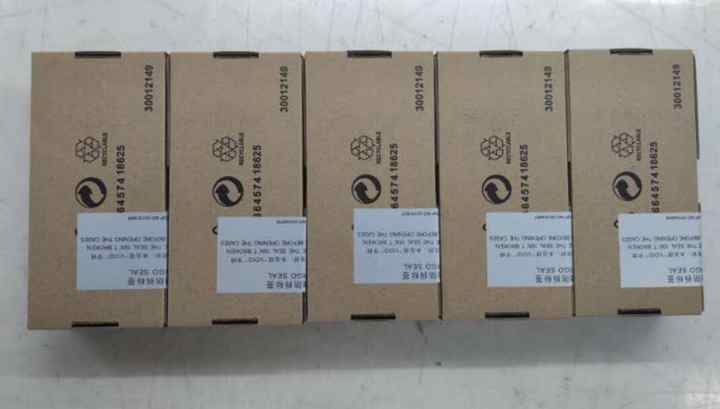 06200303 M429R32 RAM DDR4 RDIMM 32GB-2933Mhz-2Rank(2G*4bit)-1.2V 