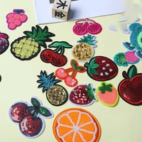 Appliques tendance pour l'été : Série fruits scintillants (raisins, pommes, oranges) pour vêtements, sacs et coques de téléphone DIY