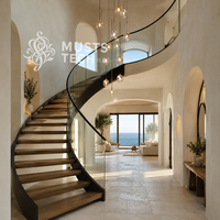 Escalier Courbé de Qualité Supérieure pour Mansion, Design Élégant, Fabrication Ingénieuse, Assurance Qualité