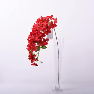 Guirnalda de Hortensias Artificiales Colgantes en Rojo, Rosa y Blanco, Realistas, para Centros de Mesa, Decoración de Bodas y Hogar - Product Image 2