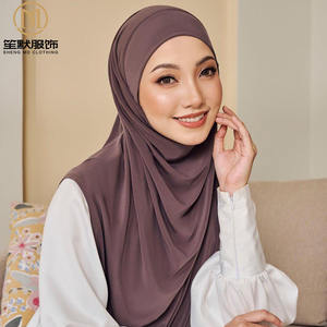 イスラム教徒の女の子のための卸売イスラム教徒のインスタント<span class=keywords><strong>Hijab</strong></span>マレーシアの平野チューブ帽子イスラム教徒の女性のための<span class=keywords><strong>Hijab</strong></span> - Product Image 3