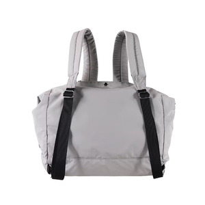 Sac de voyage Lulu uni grande capacité pour activités de plein air, sac à main avec logo pour femme, sac fourre-tout - Product Image 2