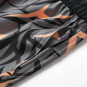 กางเกงว่ายน้ำแห้งเร็วสำหรับผู้ชายมีกระเป๋าด้านข้างผ้าถักน้ำหนักเบายืดเล็กน้อยพอดีตัว - Product Image 1