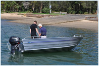 Bateau pneumatique en aluminium de 4,2 m pour la pêche et la patrouille, bateau à rames