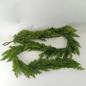 Guirlande de cyprès décorative, design tendance, plante artificielle suspendue - Product Image 4
