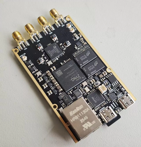 ชุดพัฒนาบอร์ดรับส่งสัญญาณ RF แบบติดตั้งบนพื้นผิว Pluto+ AD9363 70MHz-6GHz AD9361 BGA144 ชุดอุปกรณ์ Adalm-Pluto SDR สำหรับการเรียนรู้แบบแอคทีฟสำหรับนักวิทยาศาสตร์วิทยุ - Product Image 4