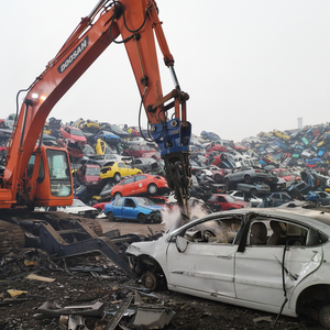 Cisaille hydraulique de démolition de véhicules HOMIE 15T 20T pour le déchiquetage de voitures et la démontage de débris automobiles - Product Image 4