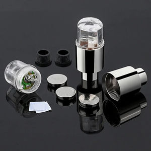 Luces LED Ambientales para Ruedas de Coche al por Mayor, Cubierta de Lámpara de Neón Universal, Bombilla Decorativa Intermitente de Colores - Product Image 2