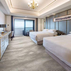 Hotel ecologico di lusso in polipropilene <span class=keywords><strong>tappeto</strong></span> pavimento della lobby per chiesa <span class=keywords><strong>a</strong></span> <span class=keywords><strong>metro</strong></span> hotel ktv strisce da parete <span class=keywords><strong>a</strong></span> parete rotoli di moquette - Product Image 2