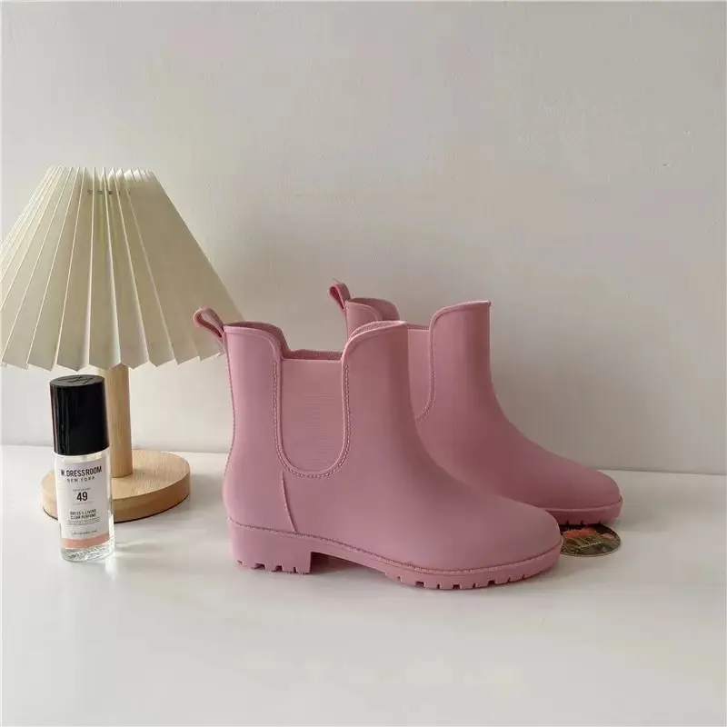 PVC women shoes rain boots manufacturer