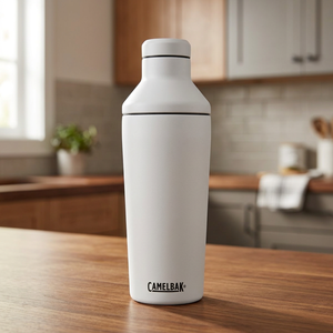 Shaker pour cocktails CamelBak Horizon modèle 100748-2 600 ml avec isolation sous vide en acier inoxydable et PC - Product Image 3