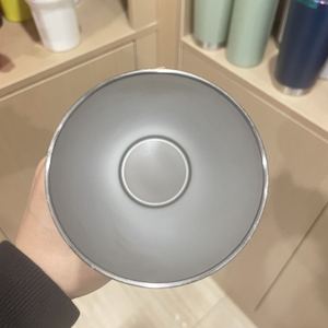 Botella de Agua Aislada de Doble Pared Clásica Multicolor en Existencia al por Mayor de Fábrica, Vaso de Acero Inoxidable 304, Termo Delgado de 20 OZ - Product Image 4