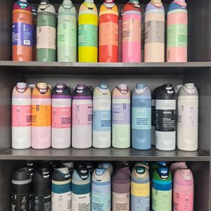 Vaso Aislado al Vacío <span class=keywords><strong>de</strong></span> Acero Inoxidable <span class=keywords><strong>de</strong></span> 32oz, Botella <span class=keywords><strong>de</strong></span> Agua Deportiva para Exteriores <span class=keywords><strong>de</strong></span> 24oz con Asa y Pajita, Gran Capacidad, Mantiene Bebidas Frías o Calientes <span class=keywords><strong>de</strong></span> 12 a 24 Horas - Product Image 1