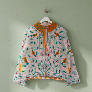 Veste Suznai faite à la main pour femmes ~ Manteau en velours à motifs floraux ~ Vestes en gros B2B ~ Manteau Suzani en gros ~ Veste en velours pour la vente en gros - Product Image 5