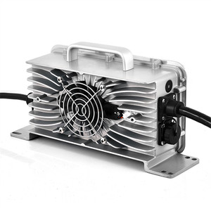 เครื่องชาร์จแบตเตอรี่แบบติดตั้งในตัว 58.4V 25A สำหรับรถกอล์ฟ Club Car E-Z-Go แบบปลั๊ก EU - Product Image 2