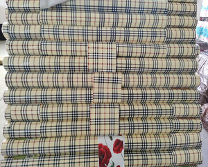 Tovaglie in TNT PP a Basso Costo con Laminazione a Due o Tre Strati in PVC, Biancheria da Tavola e Coprisedili - Product Image 3