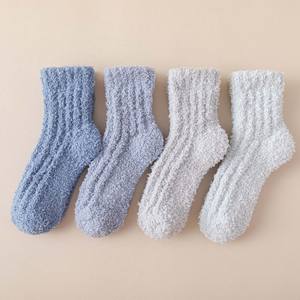 Chaussettes d'hiver Femme Hommes Fluffy Thick Thermal Cozy Soft Fuzzy Socks Warm Home Sleeping Socks - Product Image 5