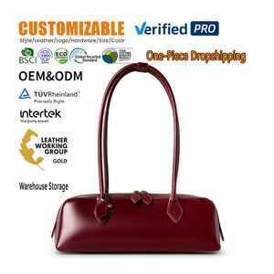 Bolso de Hombro de Cuero Vacuno de Gran Capacidad con Diseño Coreano Novedoso 2026 para Mujer, con Cremallera, Estilo Urbano Rojo Largo, Moda Callejera - Product Image 1