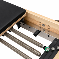 Reformer de Pilates en bois de chêne personnalisé OEM, machine de fitness réglable certifiée CE pour studio et salle de sport à domicile