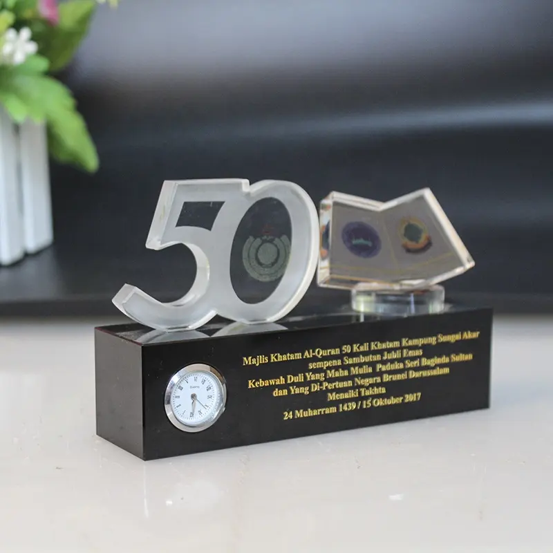 YL-2018 Baru Desain Kustom Penghargaan Plak Kristal Kosong Hitam dengan Jam untuk Hadiah Suvenir