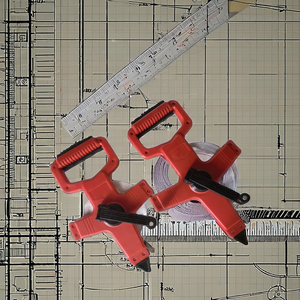 Cinta Métrica de Fibra de Vidrio en Rollo Abierto de 330 Pies x 1/2 Pulgada, con Escala en Pulgadas y Métrica, Cinta de Medición de PVC para Ingenieros - Product Image 2