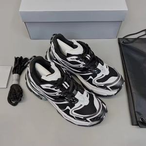 Chaussures de course décontractées de luxe respirantes de style marche, baskets épaisses de créateur de haute qualité, modèle original Runner 2.0 - Product Image 3