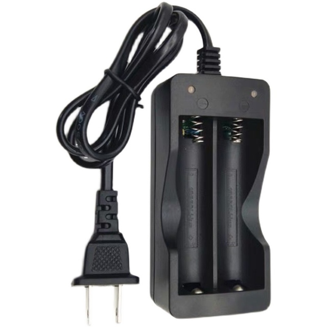 18650 Lithium Battery Charger 3.7v 4.2v Strong Light Flashlight Battery Charger Dual-slot Battery Socket