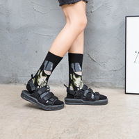 Nouveau Design Hotselling Femmes et Hommes Chaussettes Vintage Style Street Skateboard Middle Tube Chaussettes